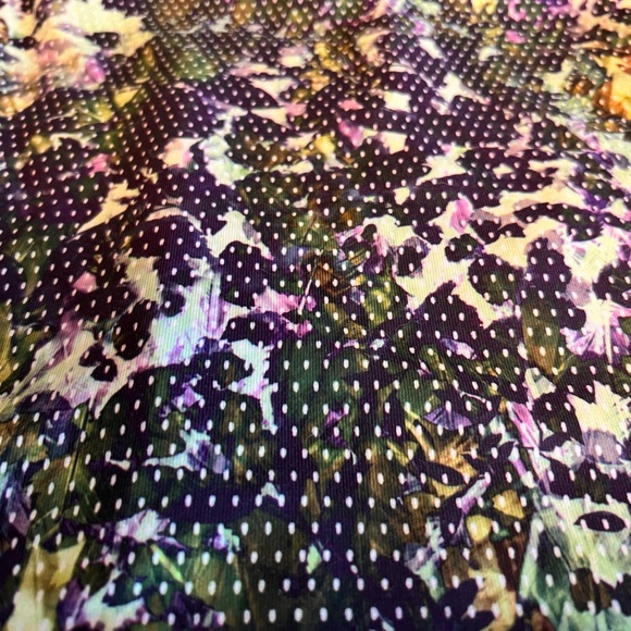 Lululemon size 6 multicolored tennis skirt - Picture 5 of 5